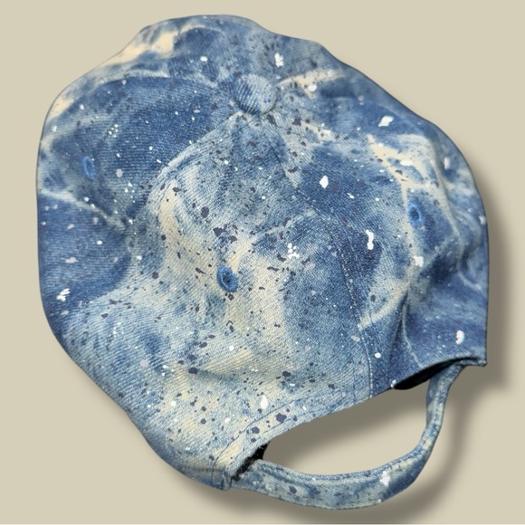 Denim New York Yankees hat with acid wash - Picture 4 of 4